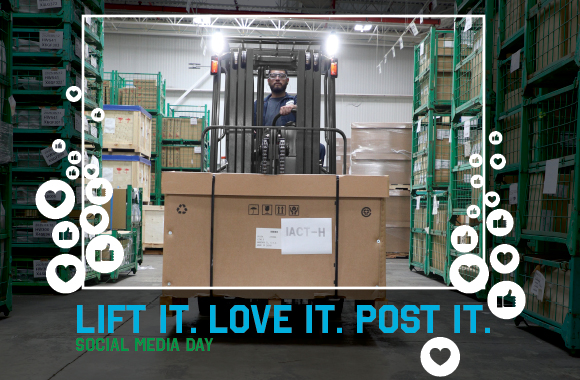 UniCarriers's tweet photo. Lift it. Love it. Post it.

This Social Media Day, we’re celebrating the work behind every move and every post.
What’s on your feed today? 👇

#UniCarriersForklift #SocialMediaDay #LiftItLoveItPostIt https://t.co/wlTp00KA2x