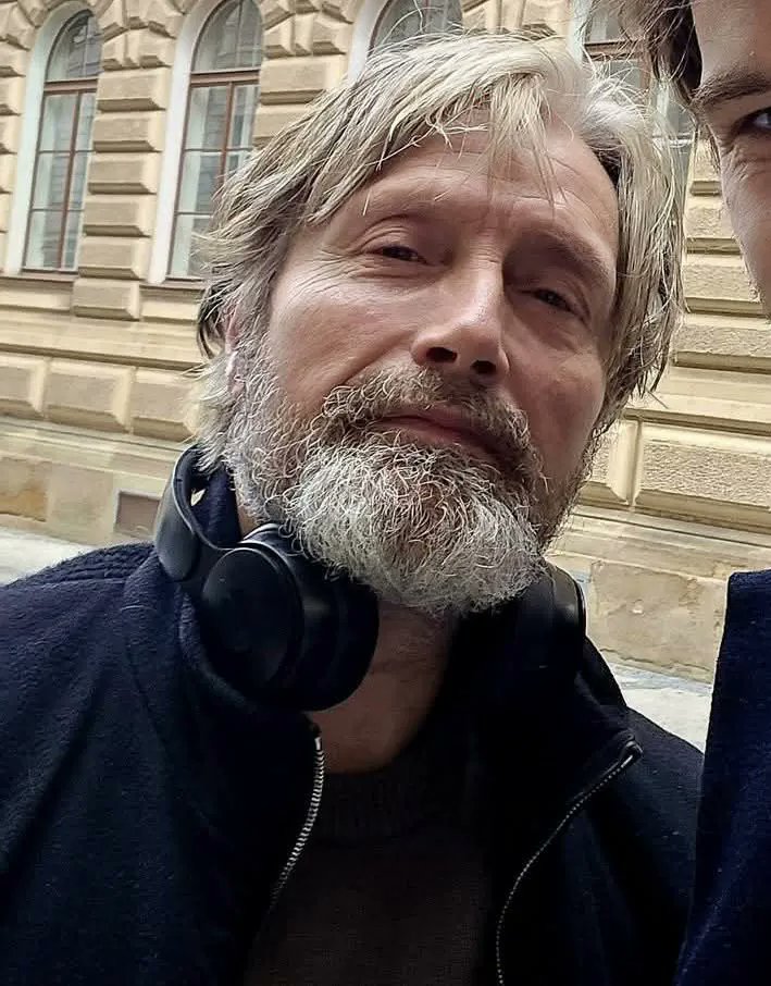 gattsudttir's tweet photo. #MadsMikkelsen https://t.co/h8yoVq2Uj0