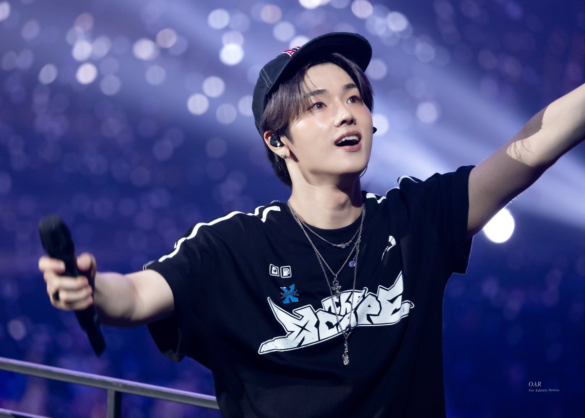 our6oar's tweet photo. 260627 정수

Xdinary Heroes 2026 Summer Special 〈The Xcape〉 day1

#Summer_Special_Concert #The_Xcape
#XdinaryHeroes #엑스디너리히어로즈 
#엑디즈 #정수 #Jungsu #김정수 https://t.co/dxCrOpVZYx