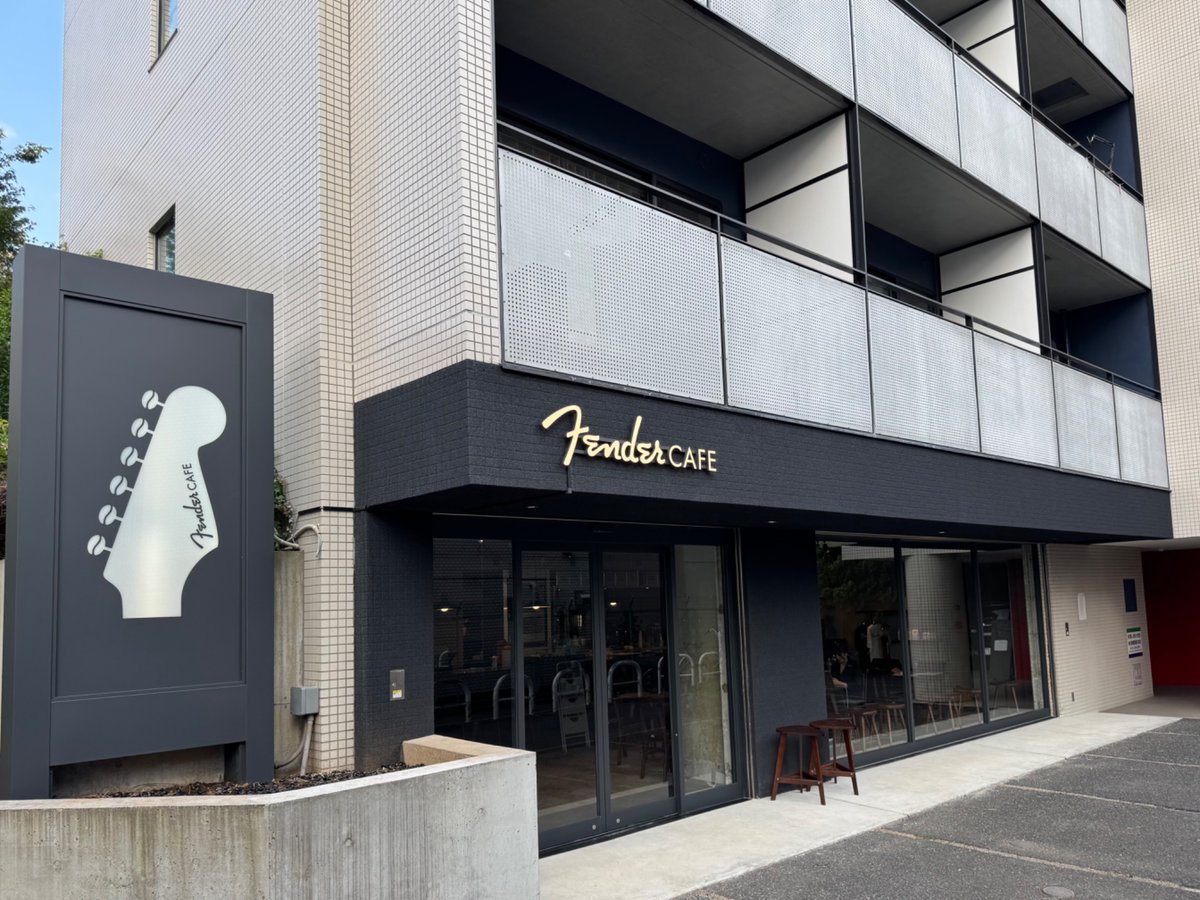 romicosan's tweet photo. 最後のお仕事終わりで豆花。
美味し〜😋

Fender CAFEだ〜っ！と思って入ったらまだ営業してませんでした。すみません🙇

それから下北GRIP DASH。
私初めましてのはこジャムさん。 https://t.co/bnWvJ3blcb