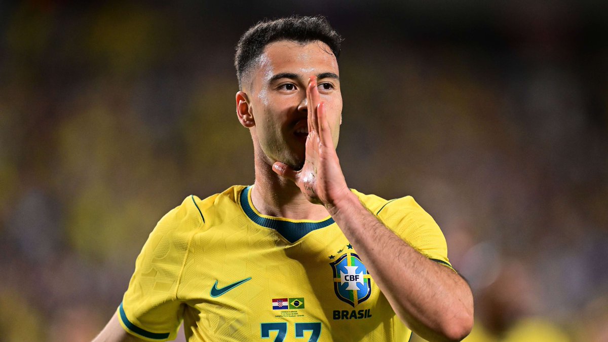 monocaralho's tweet photo. 🚨URGENTE 🚨

G. Martinelli afirma ter dedicado o gol de vitória à Araragi Tsukihi 

"Sou fã desde Nisemonogatari. Espero que um dia possa conhecer ela pessoalmente", afirmou o camisa 22 da seleção Brasileira https://t.co/S1SEiy6gt4