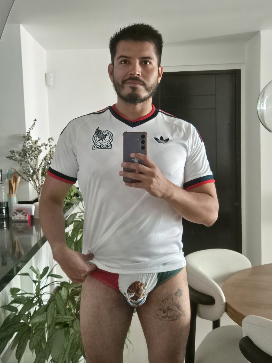 EddMiranda2's tweet photo. Vamos México 💪🏽 🇲🇽 https://t.co/IIKwJdWKLX