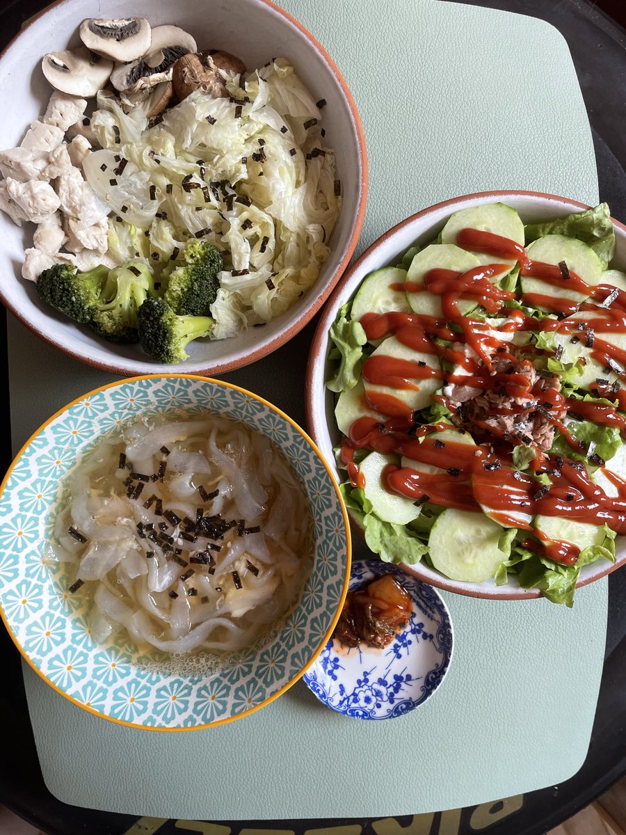 KeineAbsolut's tweet photo. Lunch 

230cal 33g protein https://t.co/vMgEFhAj2i