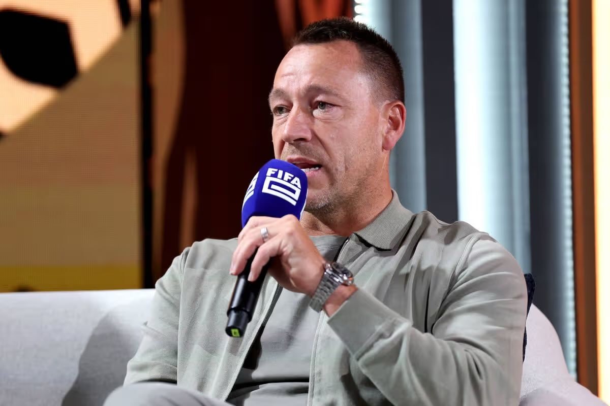 Dat_boy_nino's tweet photo. John Terry  responds to Enzo Maresca’s letter:

“I read every word of Enzo’s letter, and all I saw were excuses. You don’t walk away from Chelsea halfway through a season because Manchester City called. That’s not a ‘difficult decision’ that’s choosing your own career over the club that trusted you and picked you up from Championship.

You say Chelsea treated you well, yet you left the players, fans and staff to deal with the mess. That’s sneaky behaviour, and no apology changes that. If you can abandon Chelsea for Manchester City today, don’t be surprised if you abandon Manchester City for Real Madrid tomorrow. Loyalty isn’t something you write in a farewell letter it’s something you prove with your actions.”