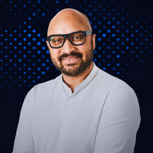 Community_Sui's tweet photo. BREAKING 🚨

The Co-Founder @EmanAbio said the next Sui's finance chapter will be revealed at $SUI Basecamp this Oct, 2026 💧