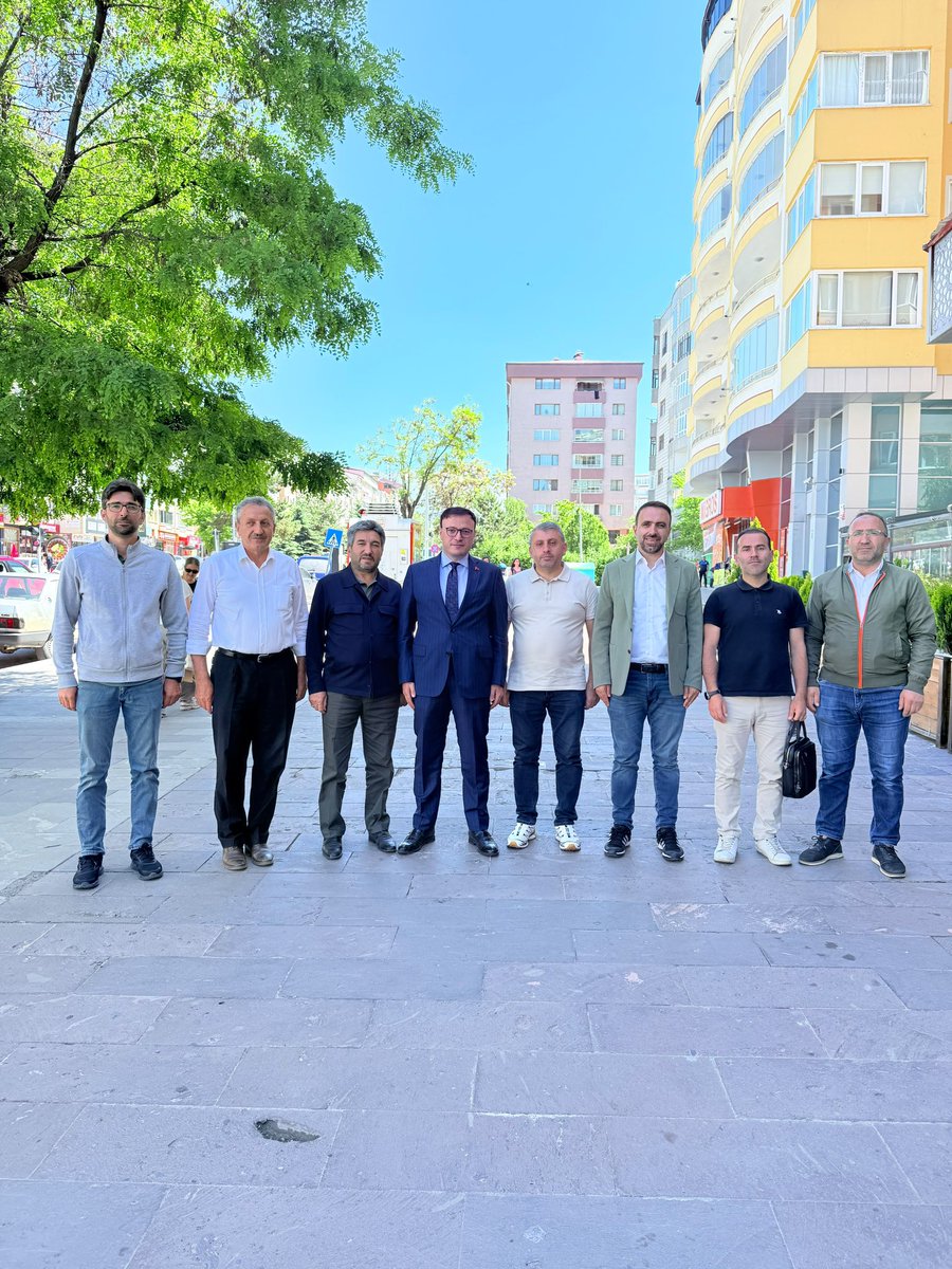 TuncayKaldirim's tweet photo. Memur-Sen Erzurum  İl Başkanımız  Mustafa Karataş ve kıymetli yönetim kurulu üyelerinin tayinimiz dolayısıyla düzenledikleri anlamlı veda programına katıldık.

Görev yaptığımız süre boyunca sergiledikleri samimi iş birliği, nazik ev sahiplikleri ve içten dostlukları için kendilerine gönülden teşekkür ediyorum.