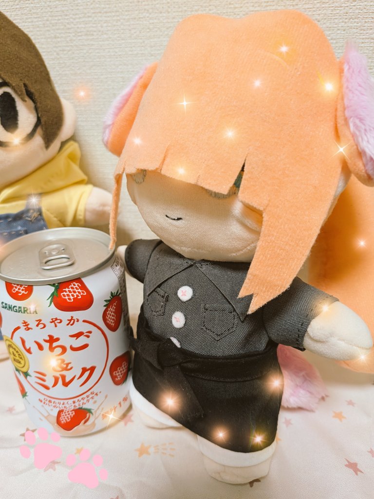 fjv5AZAlkcMciIy's tweet photo. カフェ風りっくん🍓🥛
#スタボアート https://t.co/VqMHxo7KGT