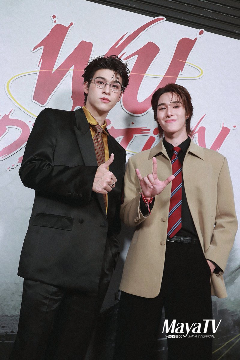 mayaonline2002's tweet photo. Interview |『เราและนาย』คุณสกาย #skywongravee &amp; พี่ลูกนิ #hirunkit_ รีแคปความประทับใจส่งท้าย #WUTheSeries ในงาน "WU DESTINY FAN PARTY"#WUTheSeriesFinalEP

📽🔗https://t.co/ejBUQi4nus

#WUDestinyFanParty
#skynani #สกายนานิ https://t.co/aWSRjL63qS