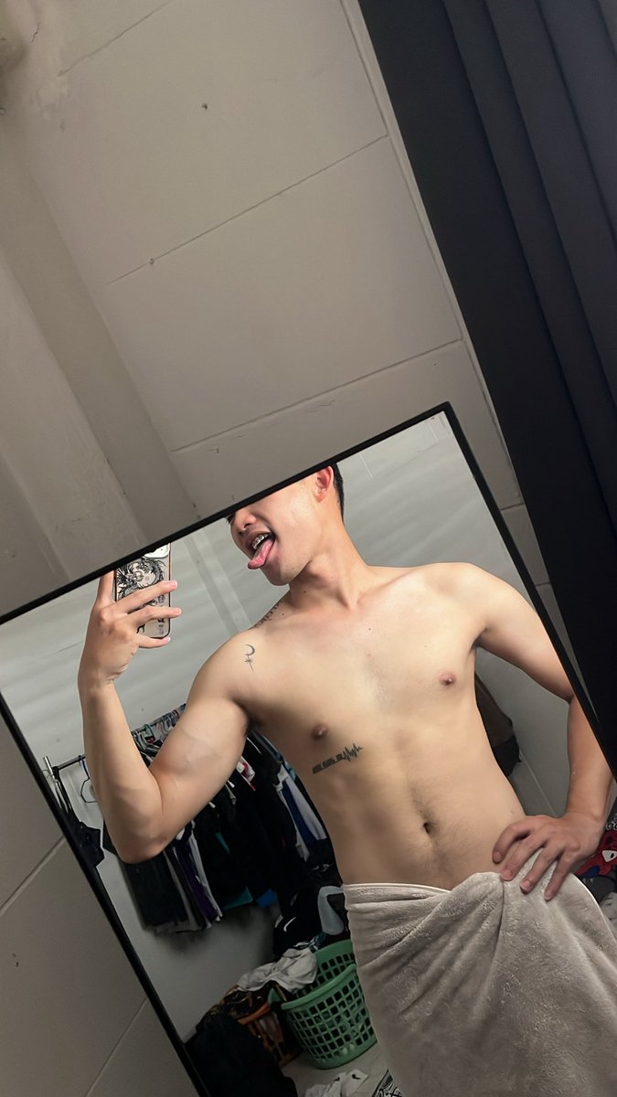 ni_ti1's tweet photo. 😛 #บุรีรัมย์ #โสด https://t.co/mLLaO34IrW