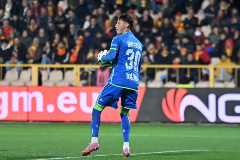 The_AJC_'s tweet photo. @FabrizioRomano 🗣️: “Daffara will join Parma for €6m. The Juventus youth product was apart of the Ekhator deal but that fell through, so Parma took advantage. Juventus will hold a 10% resale on his transfer card” https://t.co/uqV2k0yS9l