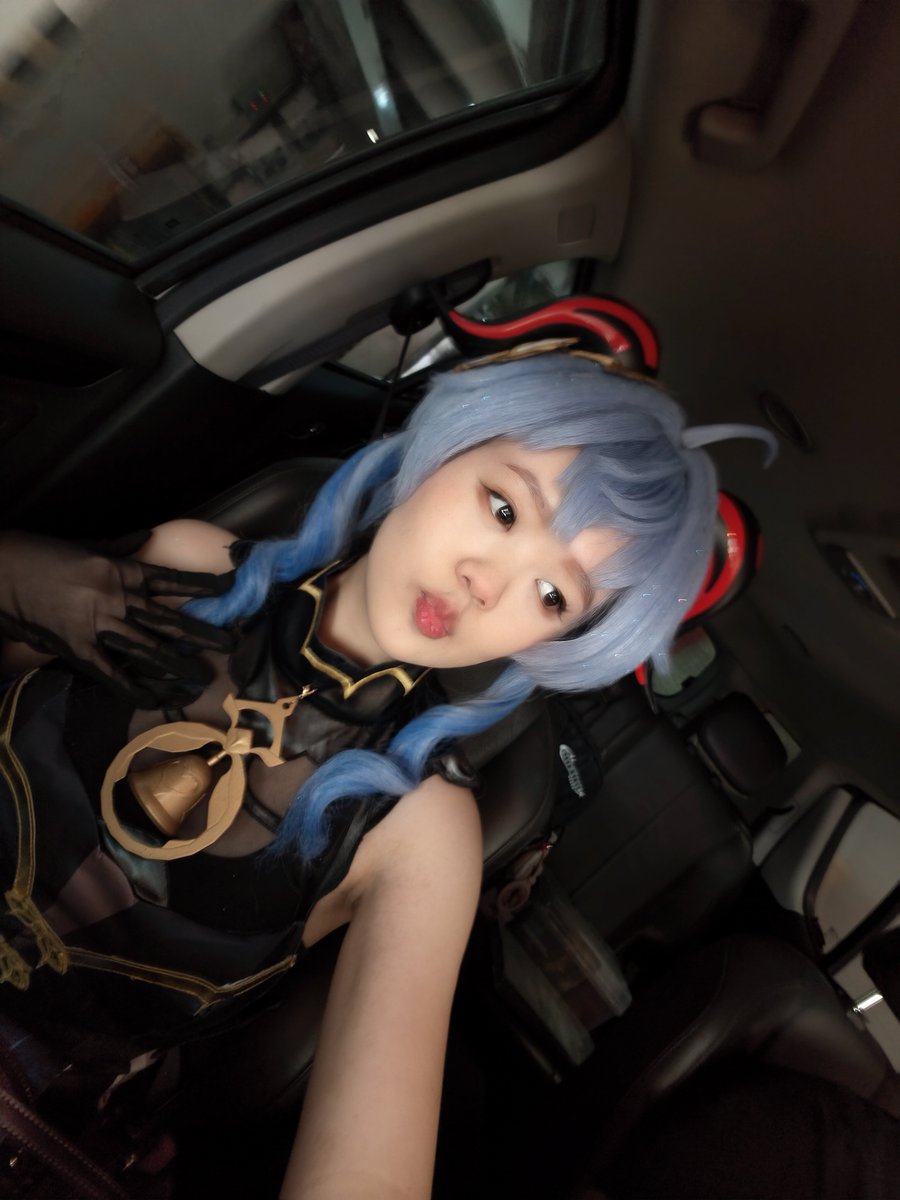 NatShera's tweet photo. Finally cosplaying in public for the first time at #chibicon event, last Saturday~ Got some absolute FIRE shoots too yeayy!! Super happy, super satisfied, just nice!!

(shout out to my #Pemaloe bf who has helped me a ton 🫶🏻)

#Ganyu #GenshinImpact #cosplay https://t.co/R7eLsX1WmC