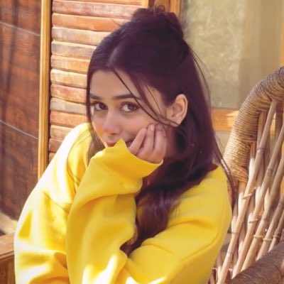 Komal49930893's tweet photo. #NewProfilePic https://t.co/SQMP4Y8sMr