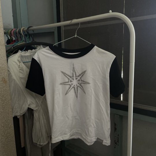 chewingsn's tweet photo. เสื้อครอปเบบี้ที urthe มือ1 แค่ลองใส่ป้ายยังไม่ตัด ซื้อมาใส่ไม่ได้ค่ะ 🩶

💬 ส่งต่อ 160฿ รวมส่ง (จาก200฿)

อกไม่เกิน 36” ใส่สวยค่ะ
พร้อมโอนส่งของวันนี้

#ส่งต่อเสื้อผ้า #เสื้อผ้ามือสอง #เสื้อผ้าสาวอวบ #ส่งต่อเสื้อผ้าสาวอวบ #เสื้อผ้ามือ2 #ส่งต่อเสื้อผ้ามือสอง https://t.co/3jy2hIct5h