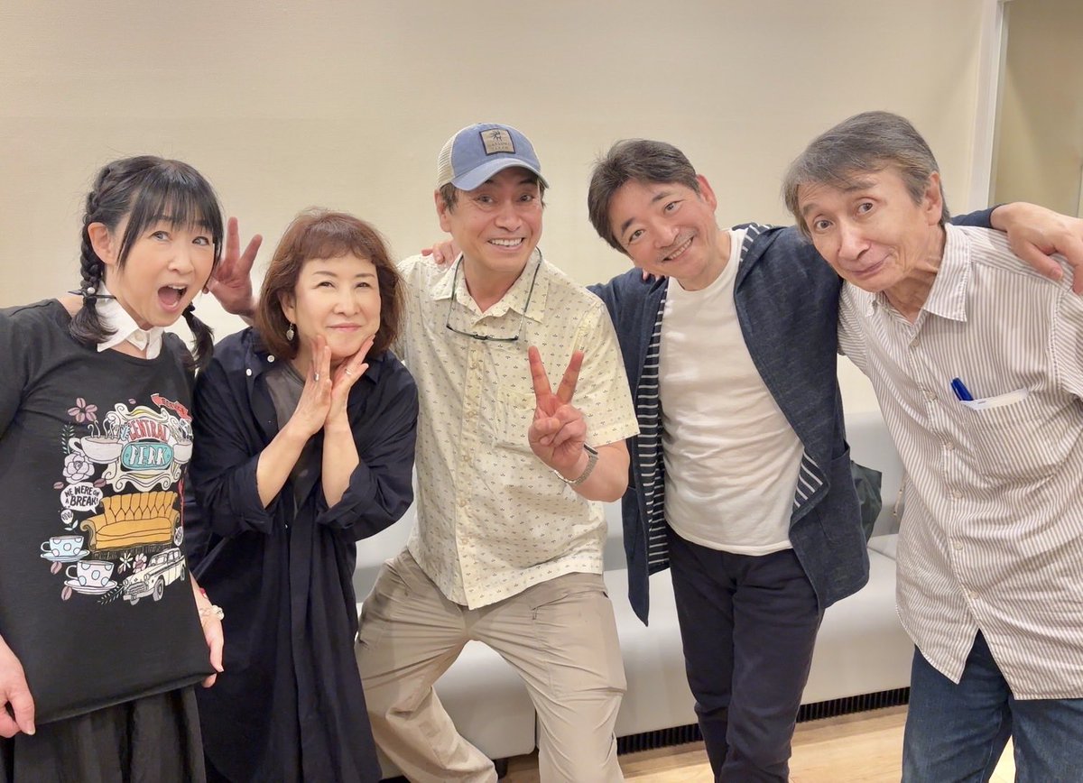 minamiayahime1's tweet photo. 何故か集まったこのメンバー会った途端に時間が戻る不思議✨
#牛山茂
#水島裕
#平田広明
#深見梨加
#安達忍
#そしてあのお方も… https://t.co/NbhZVCqfLZ