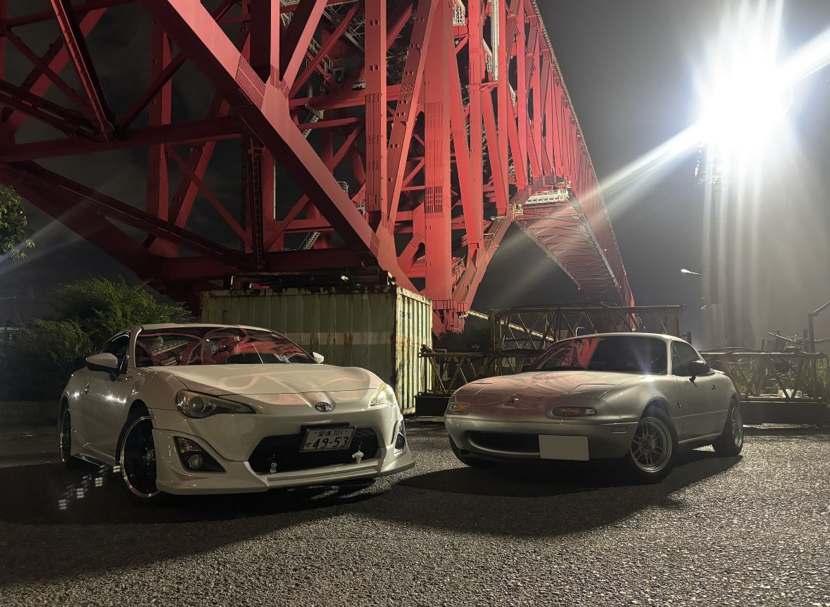 Fu_chanA1204's tweet photo. 夜は車が映えるね!!
#GT86 #NAroadster https://t.co/ylhpt4iOq5