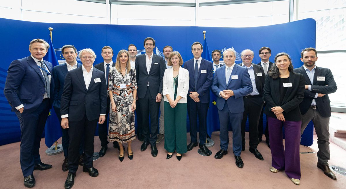 WBHoekstra's tweet photo. Had a great exchange today with stakeholders involved in clean tech financing, hearing first-hand about current bottlenecks and how these can be removed to make the EU the home of clean tech. https://t.co/UX8hAskAnM