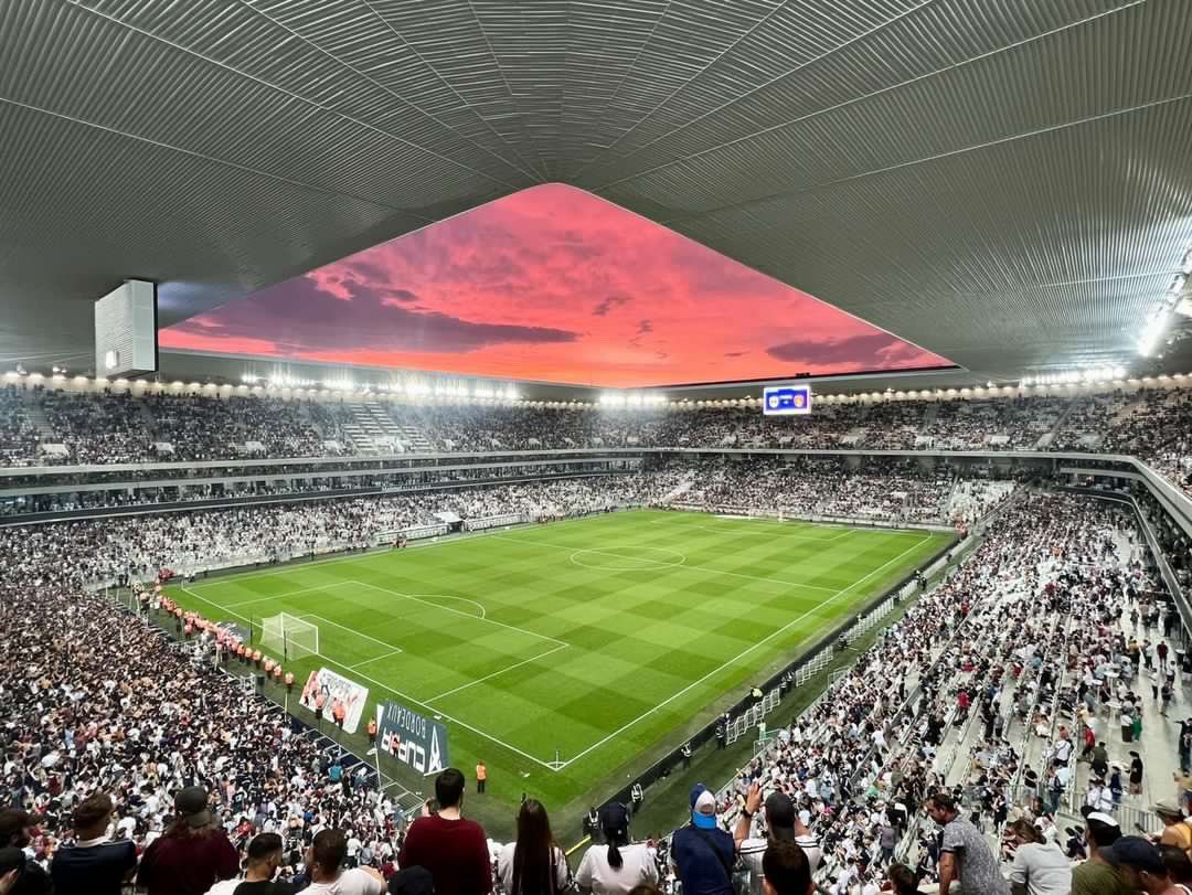 _BeFootball's tweet photo. Gérard Lopez a détruit un monument du football français 

Énorme pensée aux supporters bordelais https://t.co/xtigHA9awh