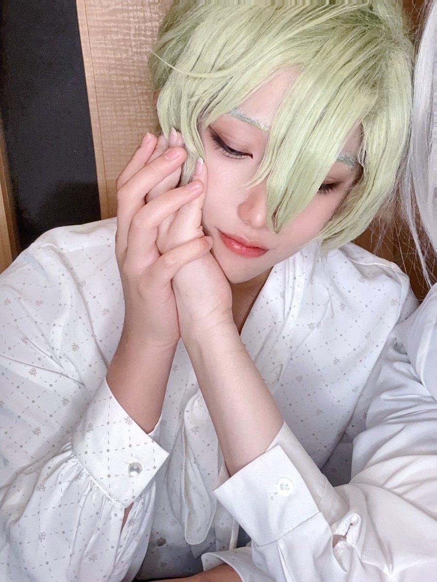 U5ePS55itK6Uxt9's tweet photo. なんか写真見返してたら人の温もりを求めまくってるₑ𝒹ₑₙさんの写真がﾄﾞﾊﾞﾄﾞﾊﾞ出てくるんだが💦
いいや…人の手が好きなのは俺です https://t.co/MqMNyIYFQM
