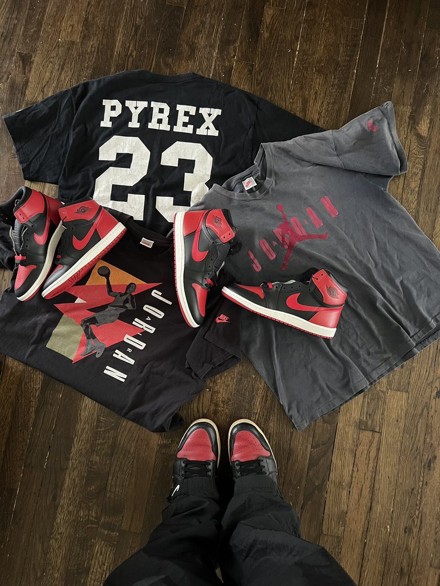 spacetigre's tweet photo. Officially: Marketing at @Jumpman23 https://t.co/8045WQ00aE