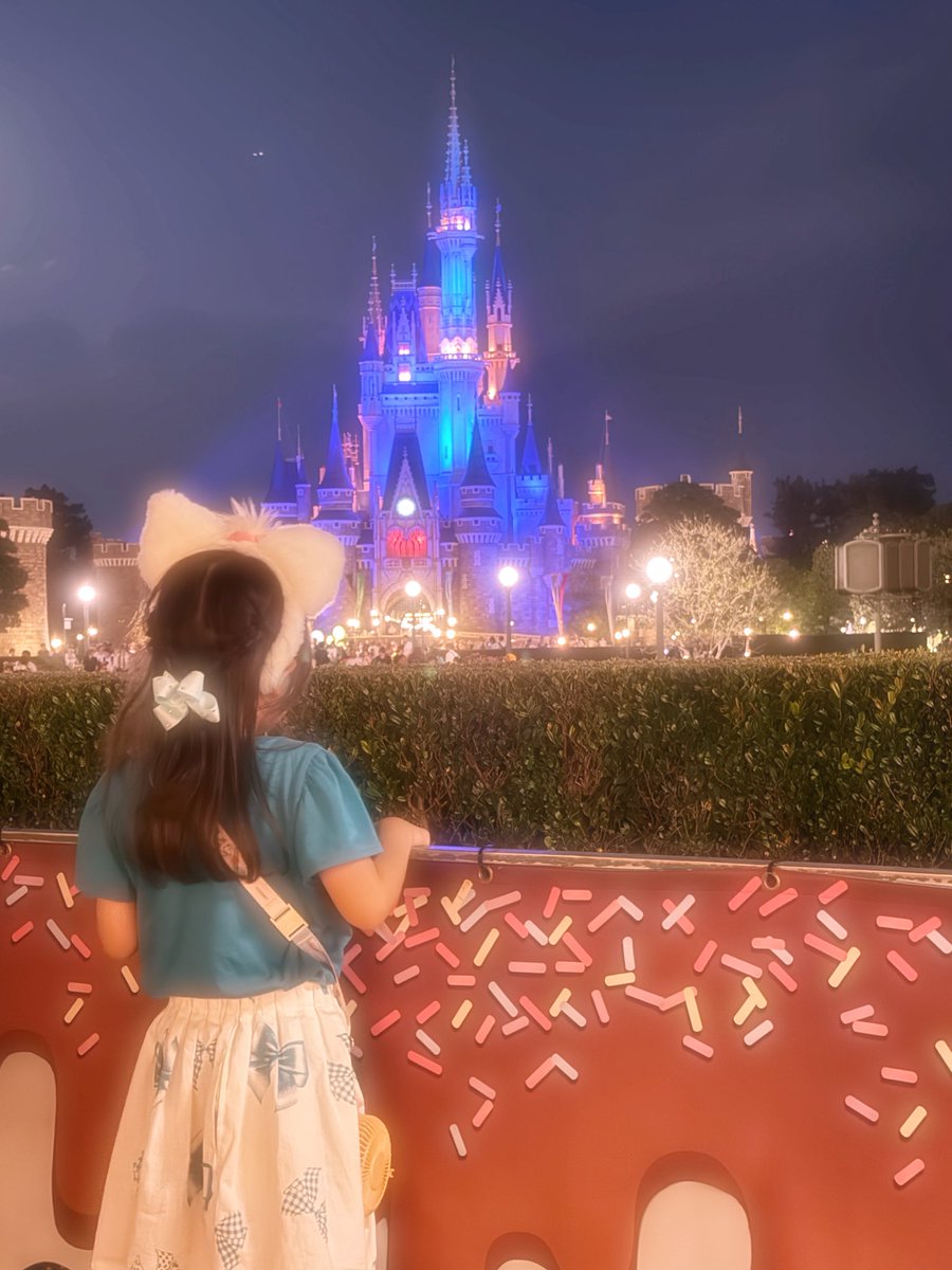 shimunaaa's tweet photo. ディズニー楽しかった♡ https://t.co/EHr8L31Dqd