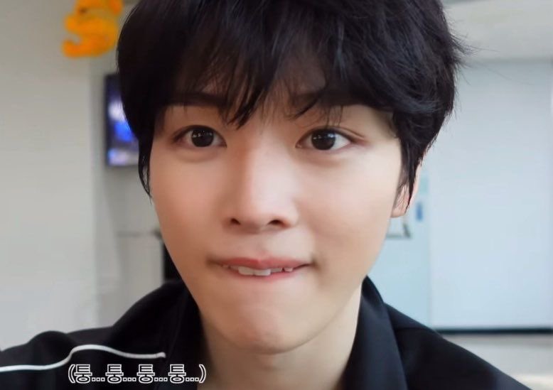 peachescsc's tweet photo. 진짜짖쩌좋아하는 커염띠기성찬공유할게…….
기준은딱히업고 그냥너뮤너무
기얍쁜거모음…………… https://t.co/ZakRmOrJOk