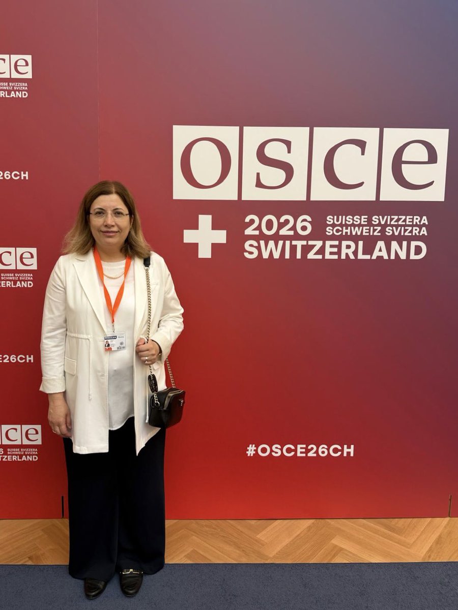 kademorgtr's tweet photo. 🌍İnsan hakları alanındaki uluslararası çalışmaları yakından takip ediyoruz.

Yönetim Kurulu Başkanımız Av. Dr. Canan Sarı, Avrupa Güvenlik ve İş Birliği Teşkilatı (AGİT) tarafından Viyana’da düzenlenen “İşkence ve Kötü Muamelenin Önlenmesi: İş Birliğini ve Uygulamayı Güçlendirme” başlıklı programa katıldı.

Devlet temsilcileri, uluslararası kuruluşlar ve sivil toplum kuruluşlarını bir araya getiren toplantıda; işkence ve kötü muamelenin önlenmesine yönelik uluslararası iş birliğinin güçlendirilmesi, ceza süreçleri, eğitim ve bağımsız denetim mekanizmaları ile işkence mağdurlarının adalete erişimi, tazminat ve rehabilitasyonu konuları ele alındı.  

Hak temelli yaklaşımların yaygınlaşması ve insan onurunun korunması için çalışmalarımızı kararlılıkla sürdüreceğiz.