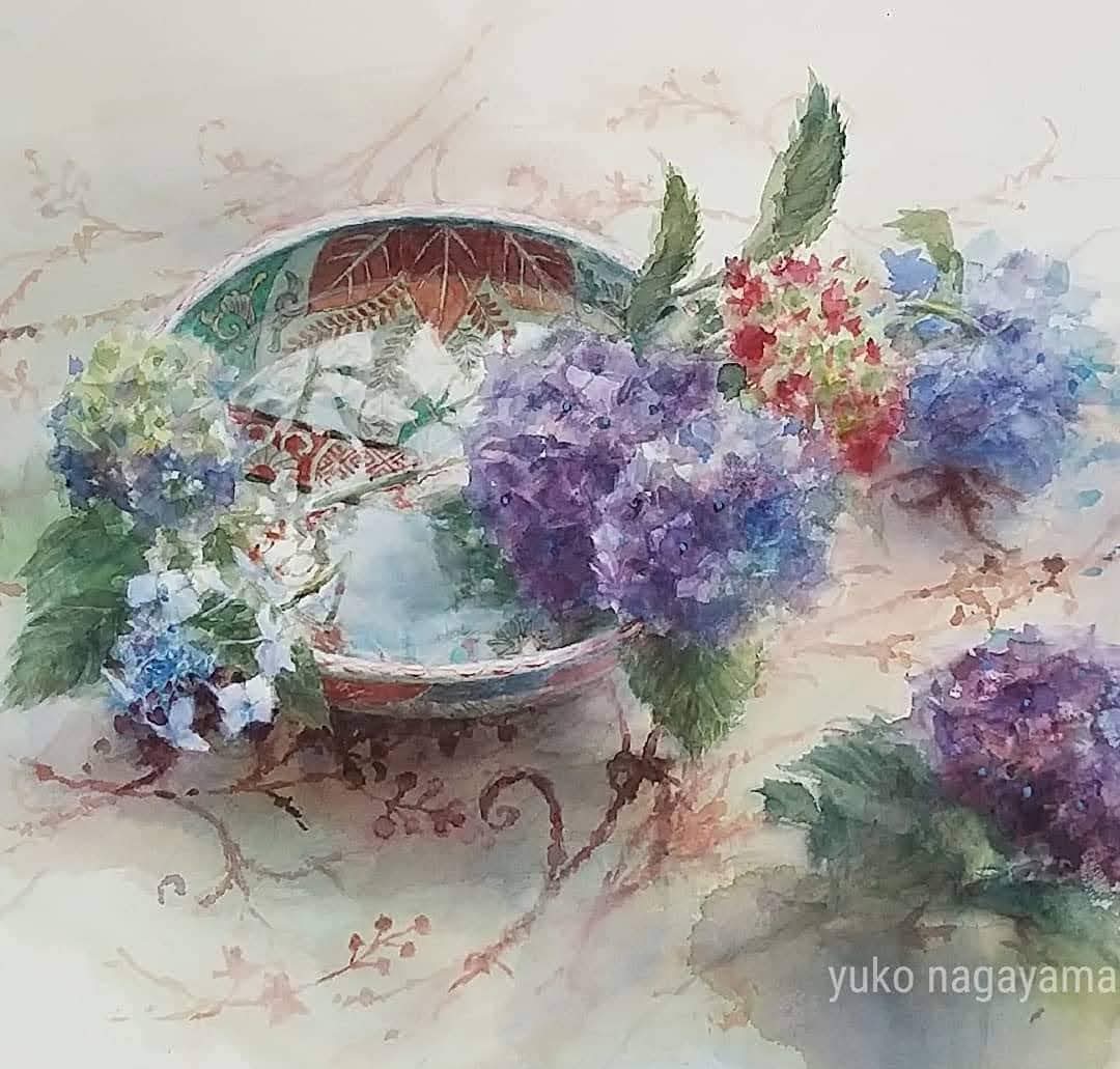 yuko_nagayama's tweet photo. 紫陽花と器 https://t.co/Yb8Hqku6oL