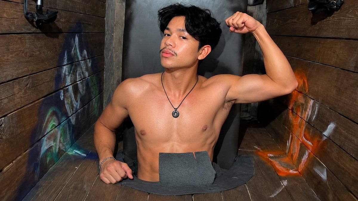 adamcloudy's tweet photo. oh to built like this https://t.co/GOGdwcnTHg