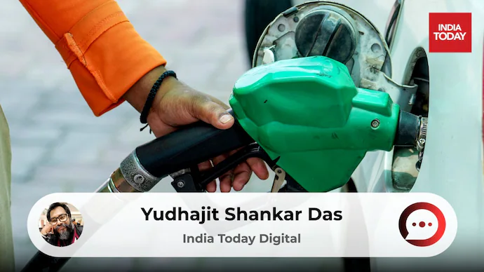 IndiaToday's tweet photo. #Opinion | India's biggest experiment isn't happening in a laboratory. It's happening at fuel pumps, with 1.4 billion people as the sample. Welcome to the world's biggest fuel trial, where every Indian motorist is unwillingly, a participant.

Read in detail: https://t.co/uaPj22Rrm3
✍️ @yudhajit