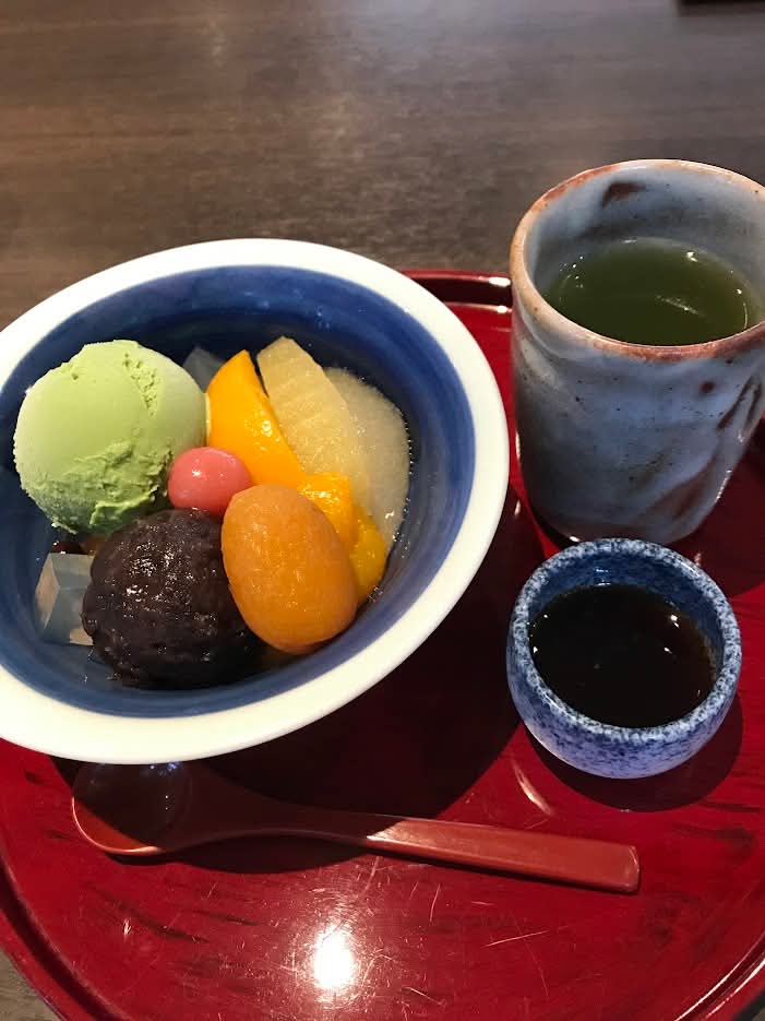masaike0's tweet photo. 今日の日中、お出かけして和スイーツを食べてきました🥰
抹茶アイスあんみちゅ🥰 https://t.co/u6fkAqLe5Q