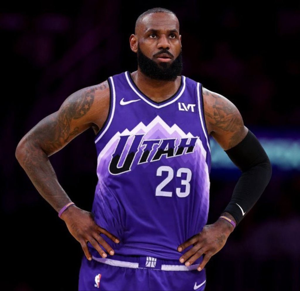 Sivixio_22's tweet photo. Yo Bron just say the word https://t.co/auHVnFubYw