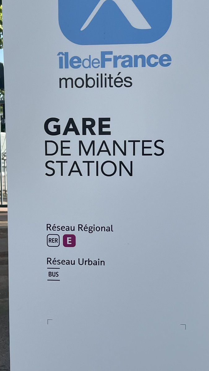 Harpik_95's tweet photo. Bonjour @LIGNEJ_SNCF,

Excluons (l’extrême) avance de cet affichage, 

Une suppression de la desserte de Mantes station par les trains de Conflans est envisagée à l’arrivé d’Eole ?

Bonne soirée à vous et bon courage https://t.co/6vdYwKrhep