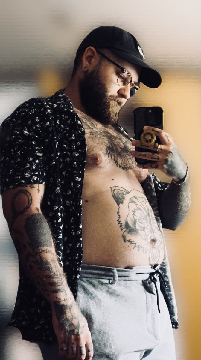 inkedbearcub's tweet photo. Hey again all 🐻 https://t.co/T7xJV7Dpx4