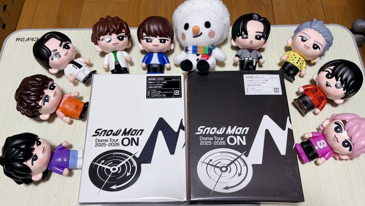 WithLove360m's tweet photo. 寝なきゃと思いながらやっと見始めました⛄️💿
生SnowMan見て来たはずなのにめっちゃ新鮮でなんか得した気分🖤

9人揃ってることがどれだけ尊いのか……
早く又これが見たいなー

#SnowMan
#音故知新 https://t.co/6LufNhMvEz