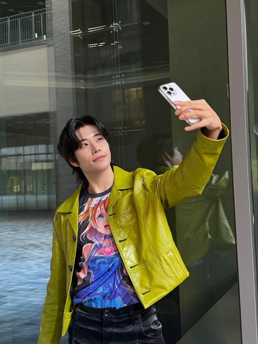 mzylvs_2's tweet photo. MJ's IG post!🧡
1/4

'진짜 비장의 무기(MJ)'

#MJ #엠제이 #김명준 #エムジェイ #아스트로 #ASTRO https://t.co/f4JZrrtuPT
