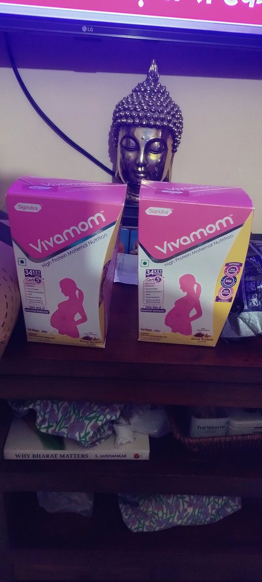 SatyaSadhu's tweet photo. @Apollo24x7 I ordered Vivamom SF. I recieved Vivamom (without SF). Trying last 30mins to connect to an agent. Your chat is so shitty, its unbelievable. Just need the right item. Can I talk to a human and get this resolved. https://t.co/LRr99UadmE
