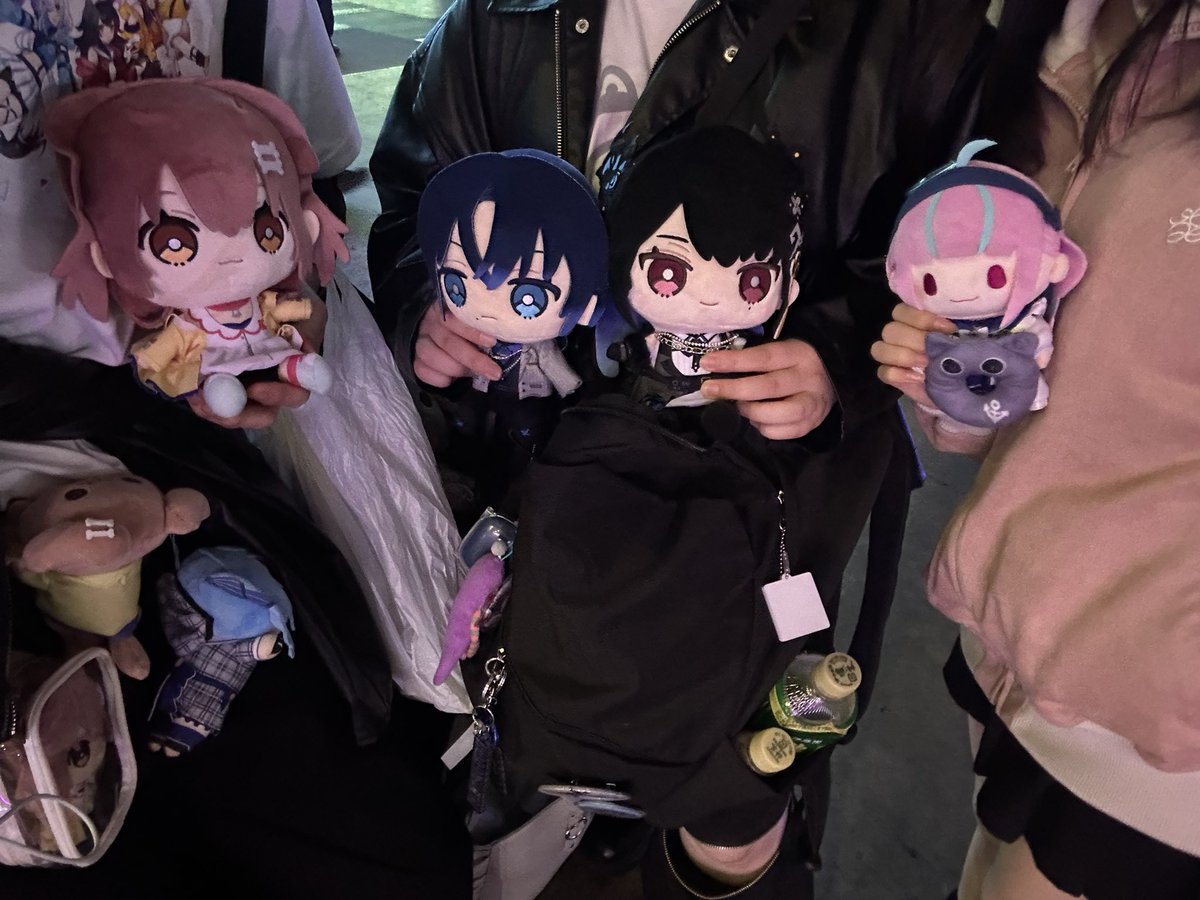 ryokosound's tweet photo. #2026年自分が選ぶ今年上半期の4枚

4枚に絞るのムズすぎる
初expo参戦、会いたかったFF達と初エンカ、初のオフ会主催、初応援広告

だいぶ濃い上半期な気がした🙂‍↕️
下半期も自分のペースで推し活します🍀𓂃𓈒𓏸︎︎︎︎ https://t.co/IrOkOAmEoX