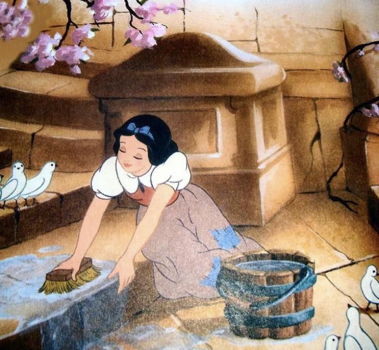 reminiscinbby's tweet photo. suddenly i realized that i am also living like disney princesses https://t.co/drUXzwPzCx