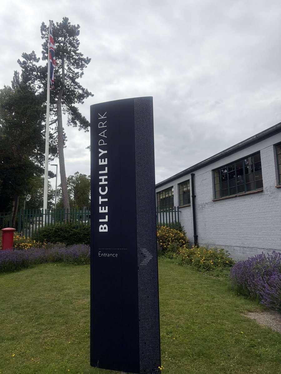 bernarddonoghue's tweet photo. Just leaving our inaugural @alva_uk member Heads of Estates and Facilities forum meeting held in the brilliant setting of @bletchleypark - we had great case studies from them, @NPGLondon, @ltmuseum and @southbankcentre on everything from decarbonisation to toilets🚽, and security to cleaning. 🧹