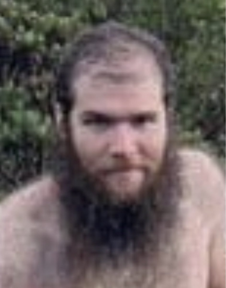 Anx1899's tweet photo. @hazar_deniz69 @lakp0shtsabz Lets get some vagina pubic hair on that norwood 4 head of urs my nigga ✌️ https://t.co/MttXBQaBT6