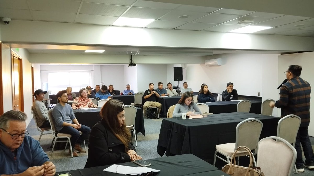 aiigremio's tweet photo. ♻️ Con la participación de emprendedores y empresas de Tarapacá, se da inicio al IV Módulo: "Normativas Ambientales y Financiamiento Sostenible" en el marco del programa Viraliza Formación: "StartClima. Activa tu negocio con impacto sostenible".
En esta iniciativa desarrollada con el apoyo de Corfo y la Asociación de Industriales de Iquique y el Tamarugal (AII), se abordan temáticas como sostenibilidad, normativa ambiental, innovación y resiliencia climática.
@CorfoTarapaca