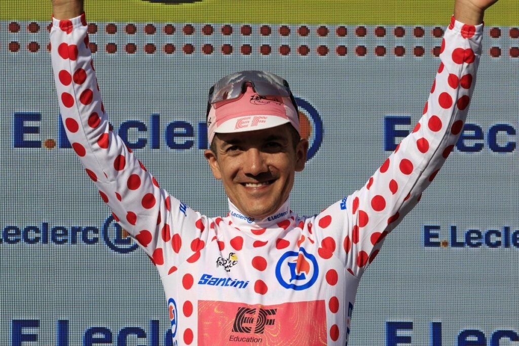 odeportivaec's tweet photo. https://t.co/0hzpxBQl9h 
Richard Carapaz sobre sus objetivos para el Tour de Francia: «Quiero luchar por victorias de etapa y podría intentar conseguir el maillot de la montaña» https://t.co/ANp9blwu8n