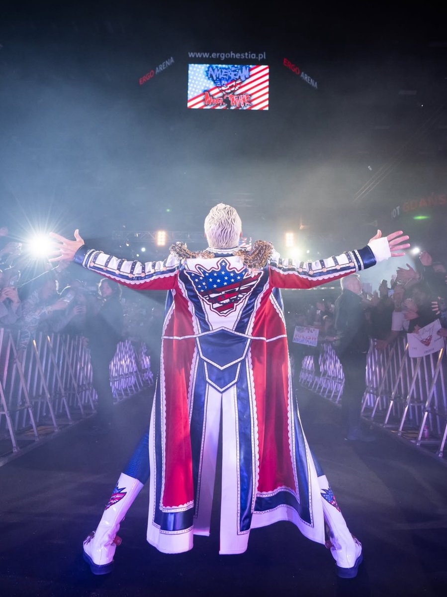 WrestlingWCC's tweet photo. Cody Rhodes turns 41 today, happy birthday 🎈 https://t.co/WevzkPkhYA