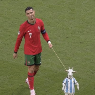 Fortes0_0's tweet photo. Eu volto aqui quando o homem ganhar essa copa 🇦🇷🖕🏾 https://t.co/QsGDYswv8A
