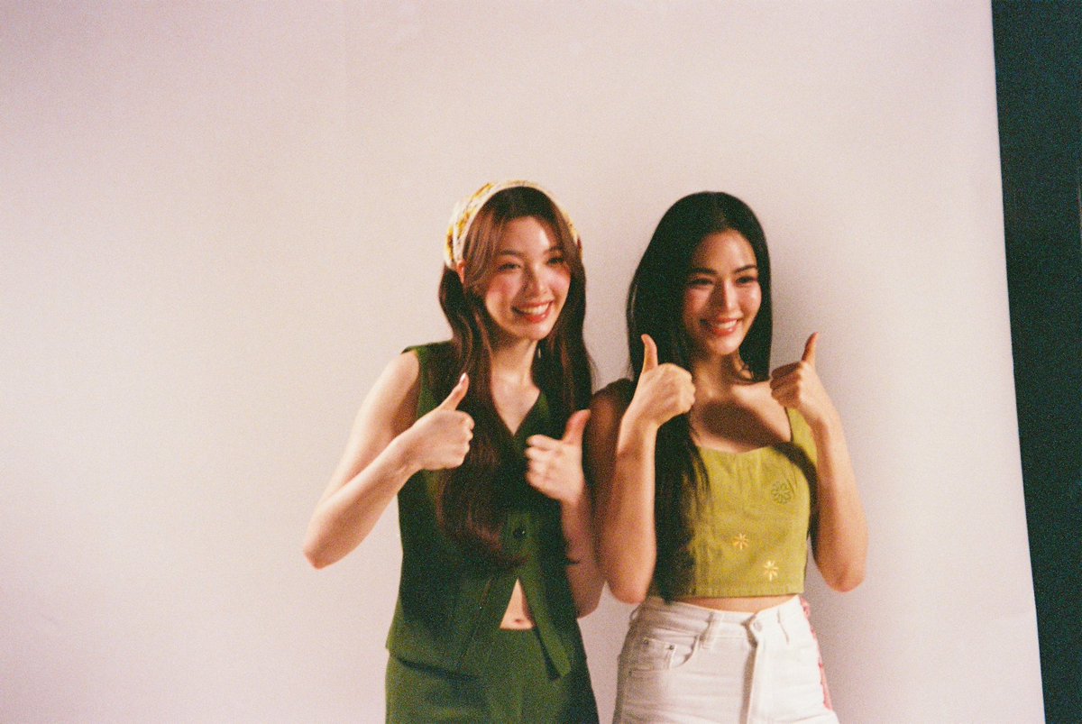 GrabTH's tweet photo. ครึ่งทางแล้วน้าทุกโคนนน 💜💚
รูปฟิล์มรางวัลคนเก่งง
ไปกันต่ออ 🫶🏼🫶🏼

GRAB LINGORM EVENT
#GrabThaiRaresxทททxLingOrm https://t.co/TxjVUSXQLe