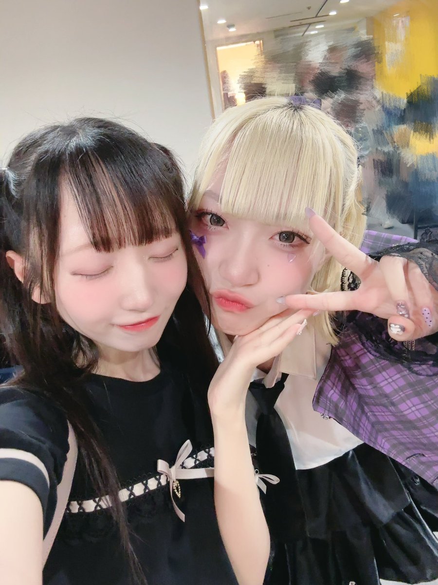 clears_cocoa's tweet photo. みありーさん449すごい‼️
おめでとうございます🎉
いいらいぶだった
メンバーのみんなもファンのみんなも熱いだったね
バタバタしてるなかお写真ありがとう🥲 https://t.co/DRlhgIxMvP