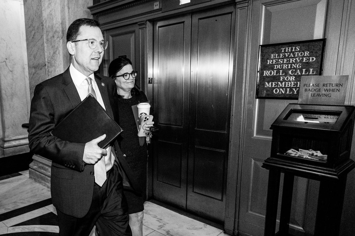 billclarkphotos's tweet photo. Rep. Tom Kean, R-N.J. returns to the Capitol after 4-month absence https://t.co/oZqw9xSmvb