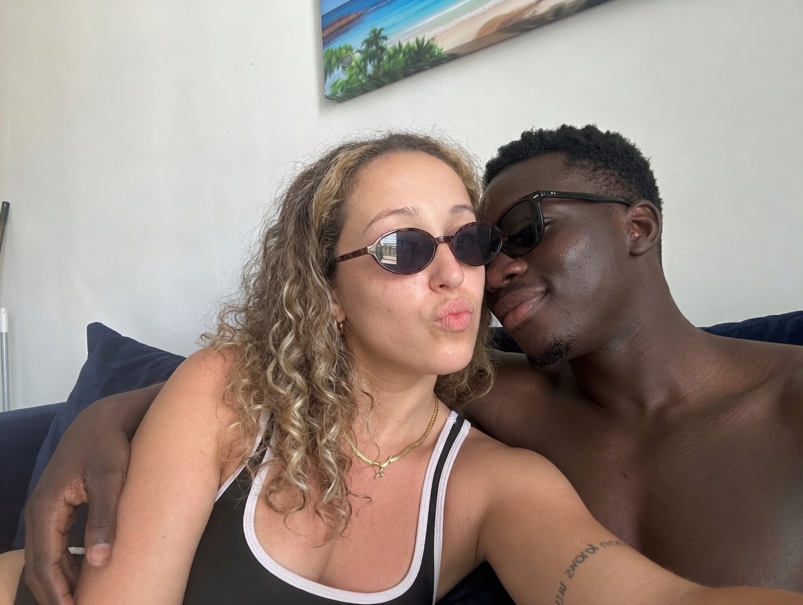katiecousinss__'s tweet photo. Finally she's pregnant. Congrats to the new couple!! 🏆💕 https://t.co/x5w2HjgqiD