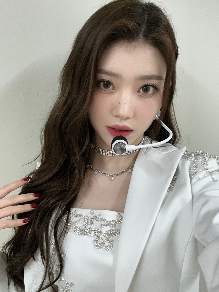 xiaotaing's tweet photo. https://t.co/Srfb9ffdMu