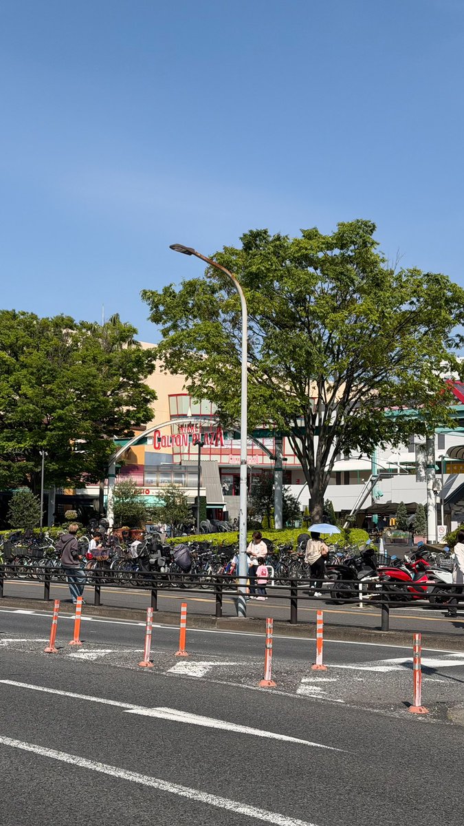 mocaikeda's tweet photo. どんくらい愛しているかというとコルトンプラザに行くくらいってワケ https://t.co/NhekTEFyPh